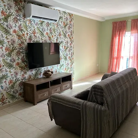 Susannah's Place Apartment *
